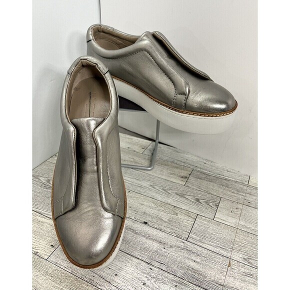 Anthropologie M4DE Slip On Platform Sneakers Silver  Made in Brazil Comfy 8.5M - Picture 1 of 10